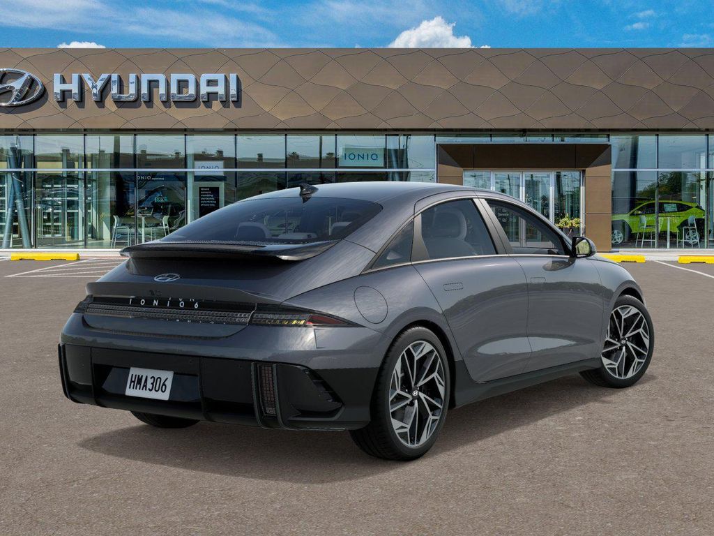 2025 Hyundai Ioniq 6 SEL 4