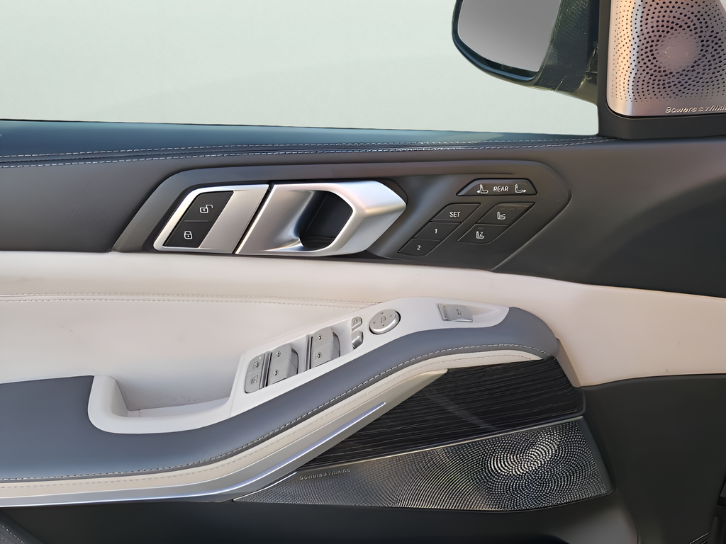 Used Car 2023 Bmw X7  M60i For Sale Under $70,000 In Austin, Texas