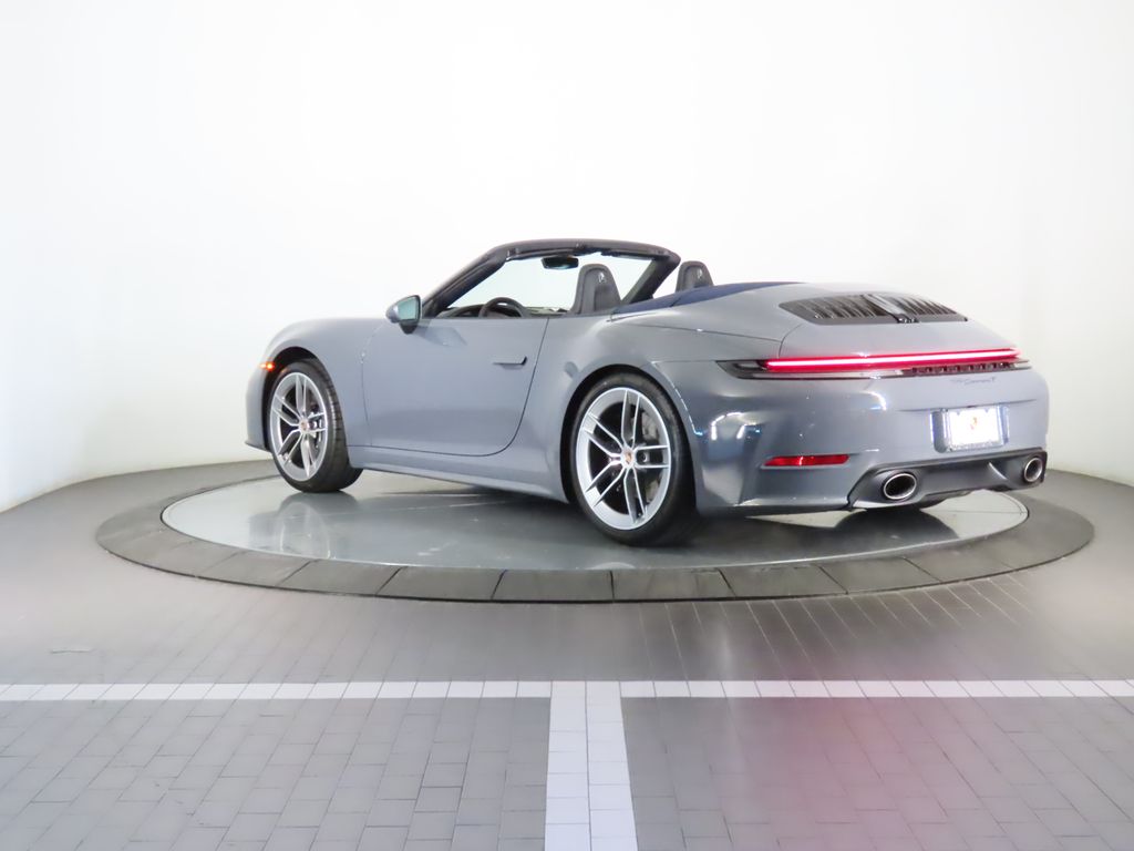 Thumbnail: 2025 Porsche 911 - 13