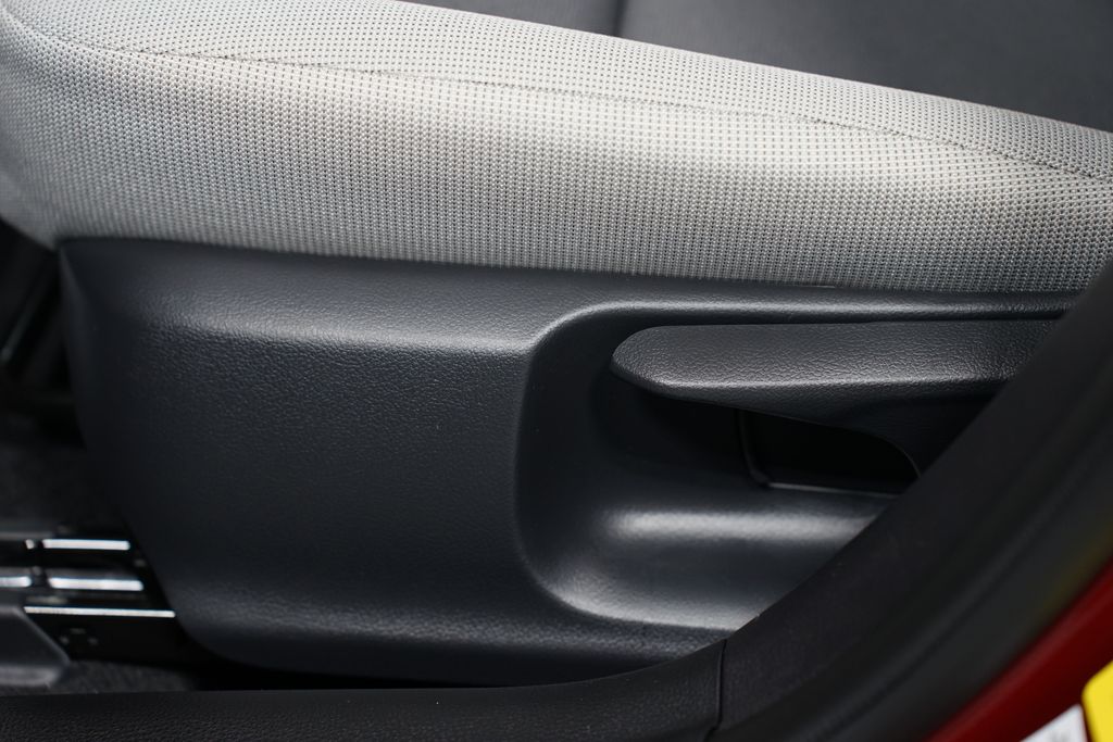 Thumbnail: 2026 Toyota Corolla - 31