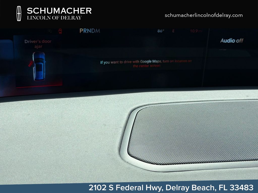 new 2026 Lincoln Navigator car, priced at $103,164