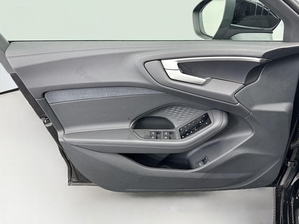 Thumbnail: 2025 Audi A5 - 22