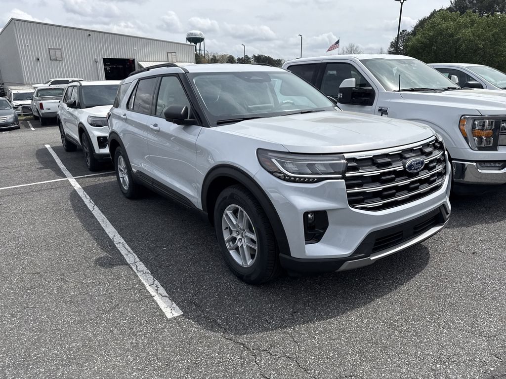 View vehicle photo 2