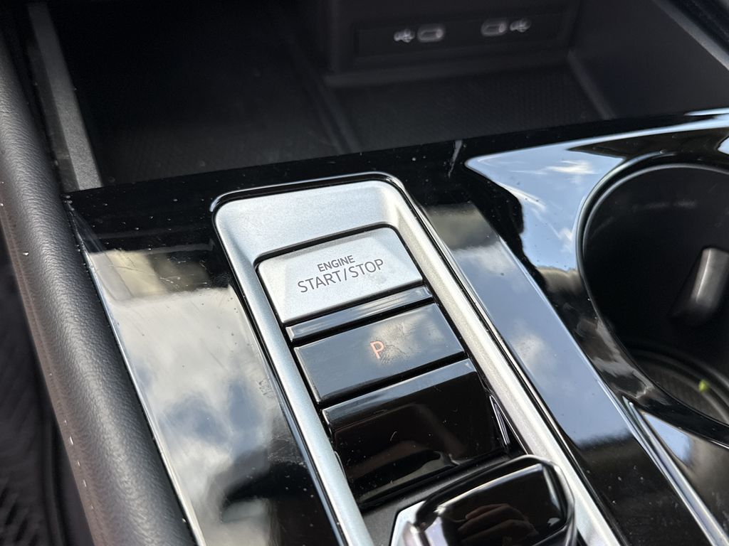 2024 Volkswagen Atlas 2.0T SE w/Technology Silver at DeMontrond Auto Country