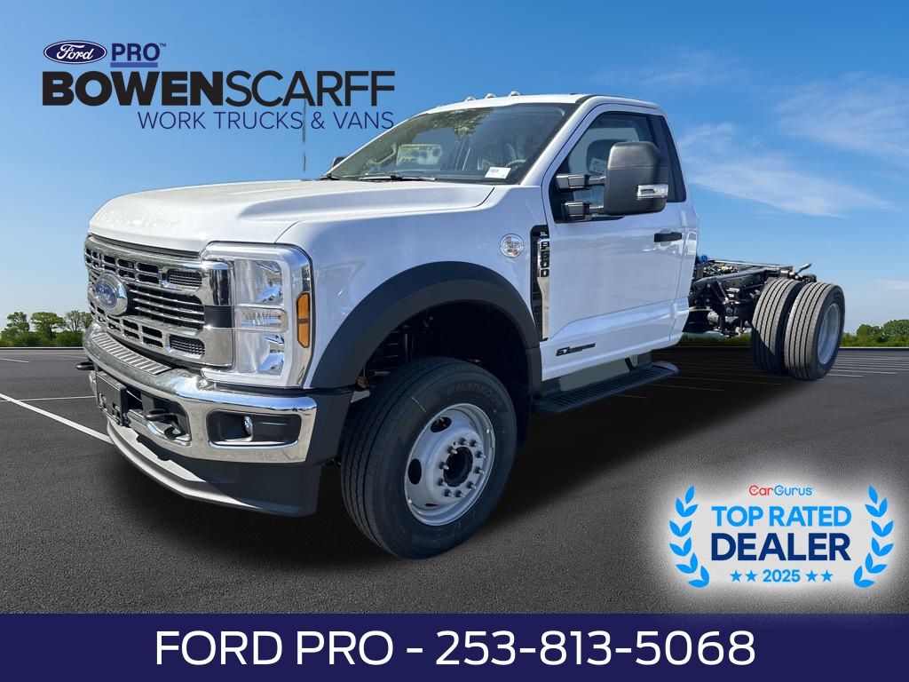 New 2025 Ford Super Duty F-600 Chassis Regular Cab (DRW) 169" Wheelbase XL