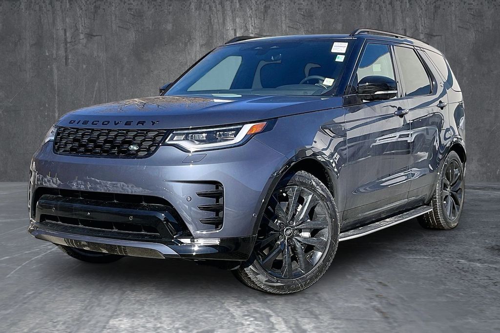 2026 Land Rover Discovery P300 Dynamic SE AWD