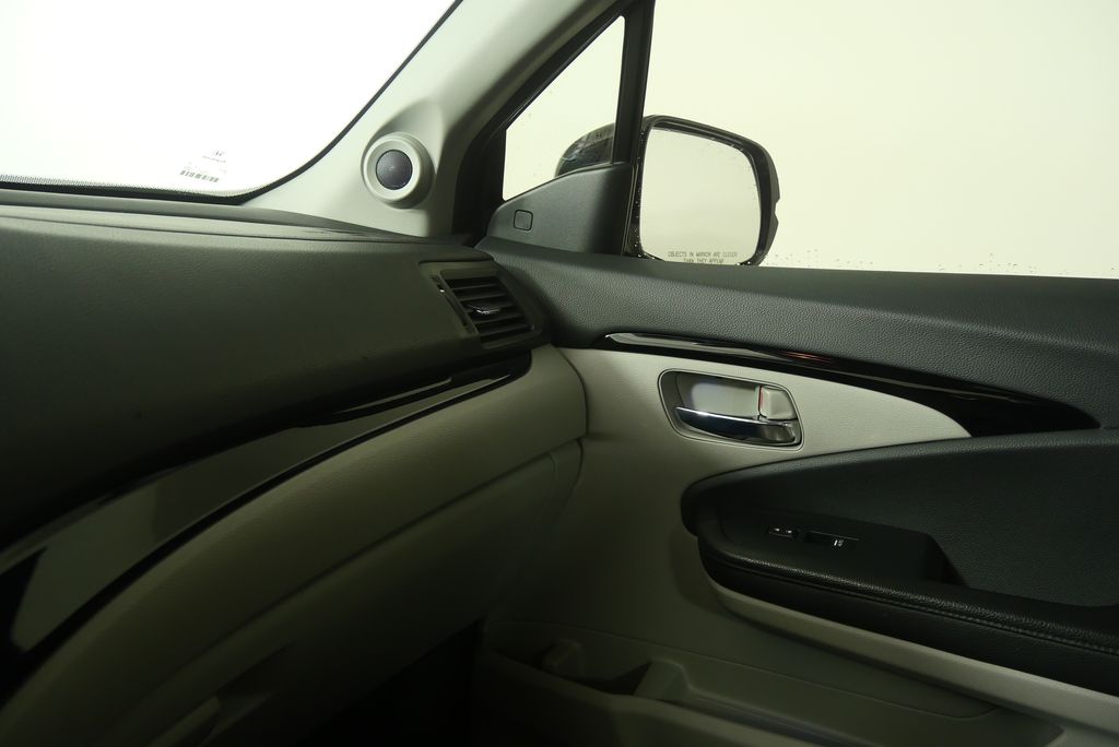 Thumbnail: 2022 Honda Pilot - 30