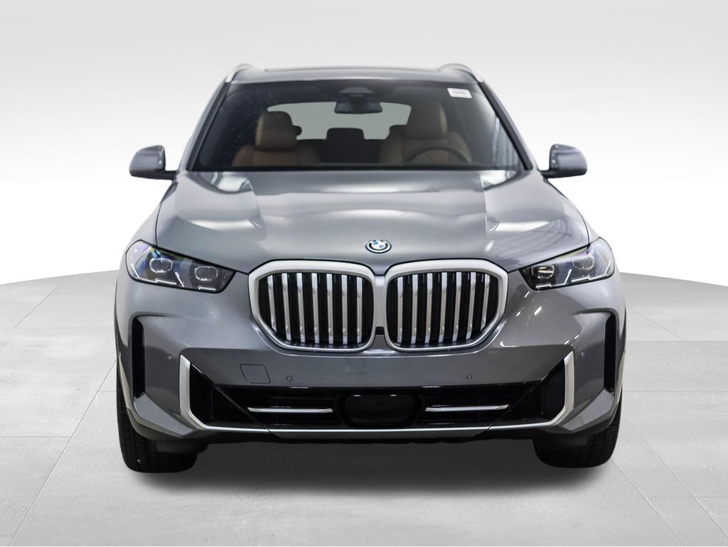 Thumbnail: 2026 BMW X5 - 8