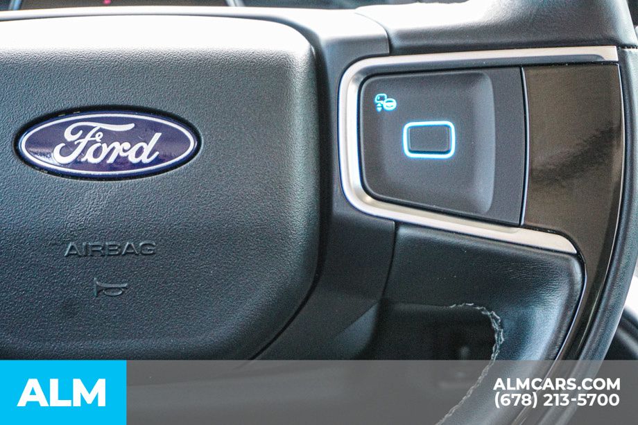 Used 2025 Black Ford Platinum image 32