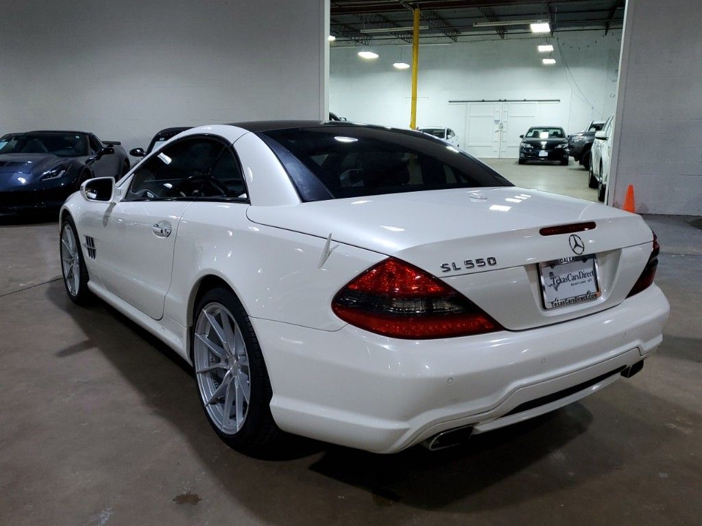 2011 Mercedes-Benz SL-Class SL 550 46