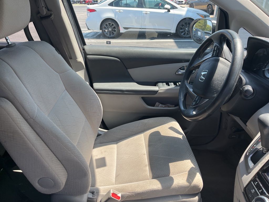 Thumbnail: 2016 Honda Odyssey - 4