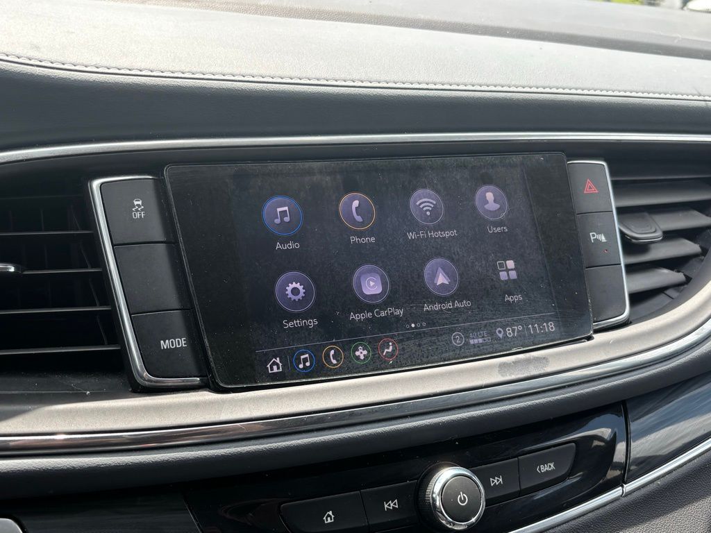 2020 Buick Enclave Essence photo