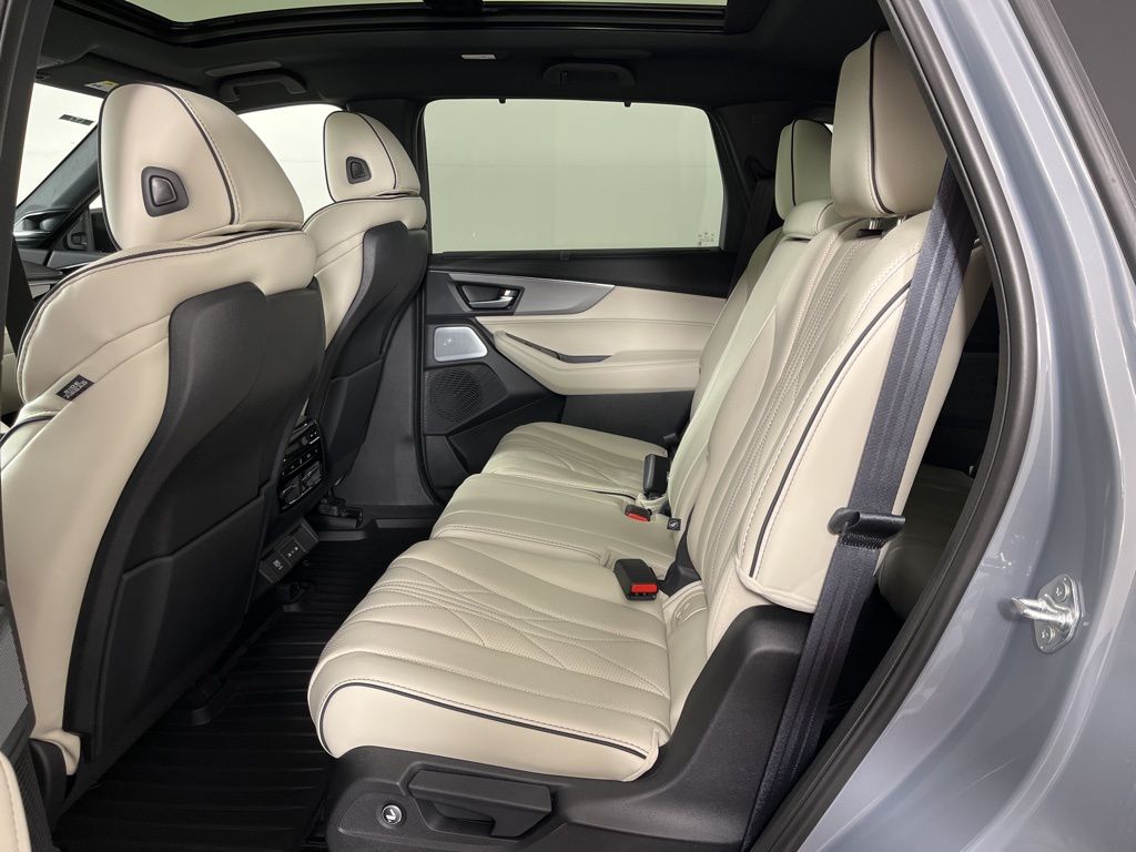 Thumbnail: 2026 Acura MDX - 26