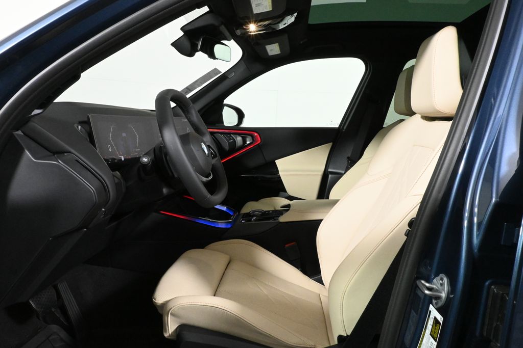 Thumbnail: 2026 BMW X3 - 3