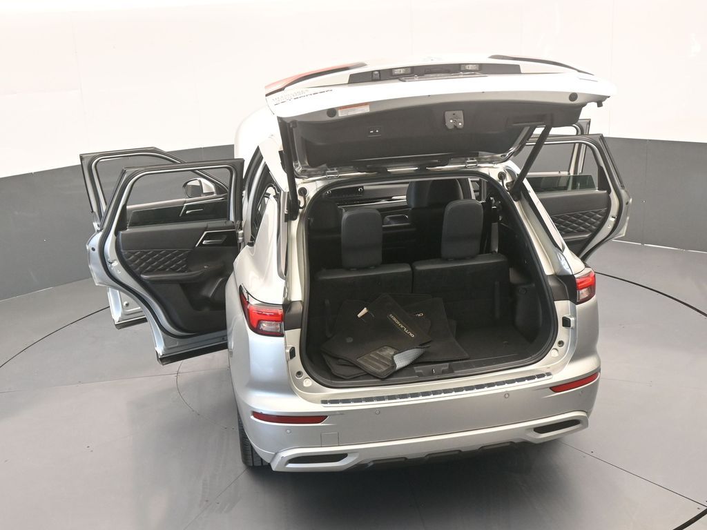 Used 2022 Silver Mitsubishi SEL image 64
