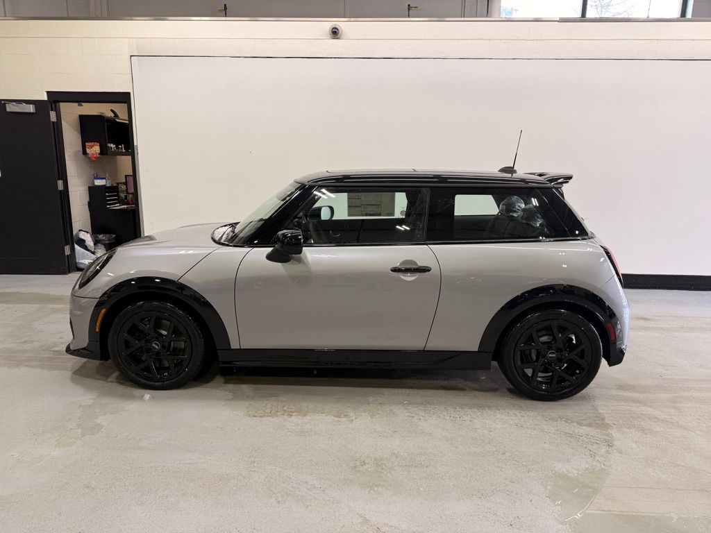 Thumbnail: 2026 MINI Cooper - 2