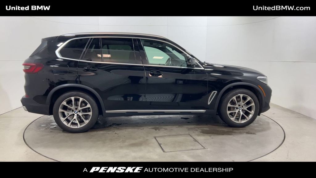 2021 BMW X5 sDrive40i 9