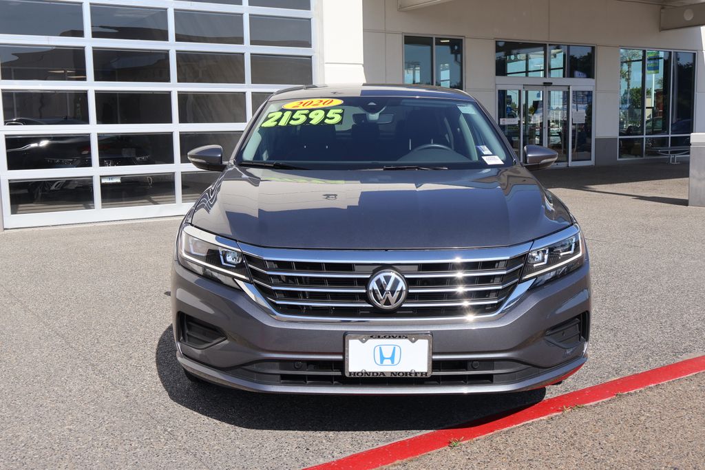2020 Volkswagen Passat 2.0T 2