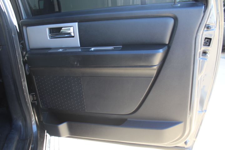 Used Car 2017 Ford Expedition El  For Sale Under $12,000 In Georgetown, Texas