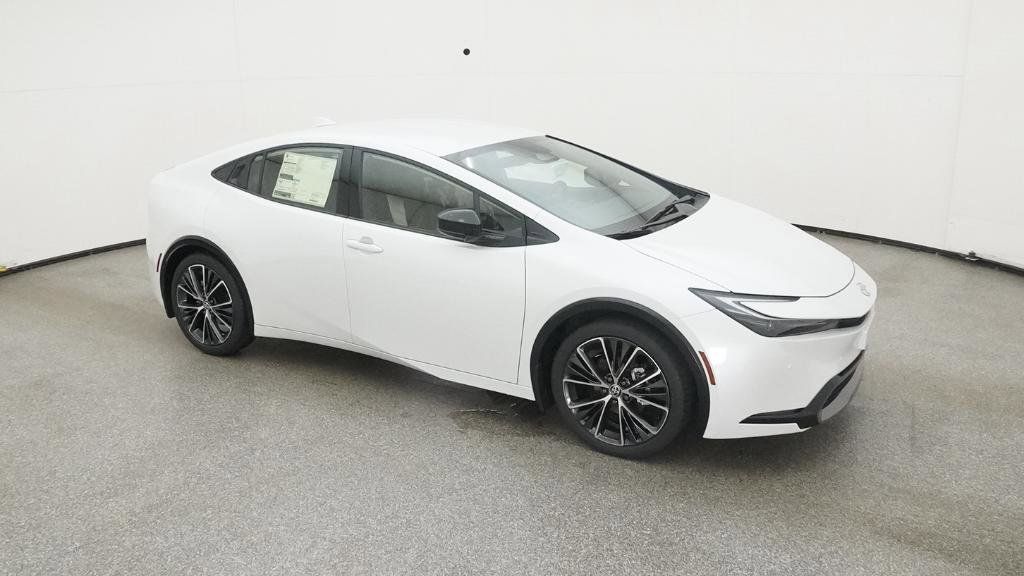 Thumbnail: 2025 Toyota Prius - 28