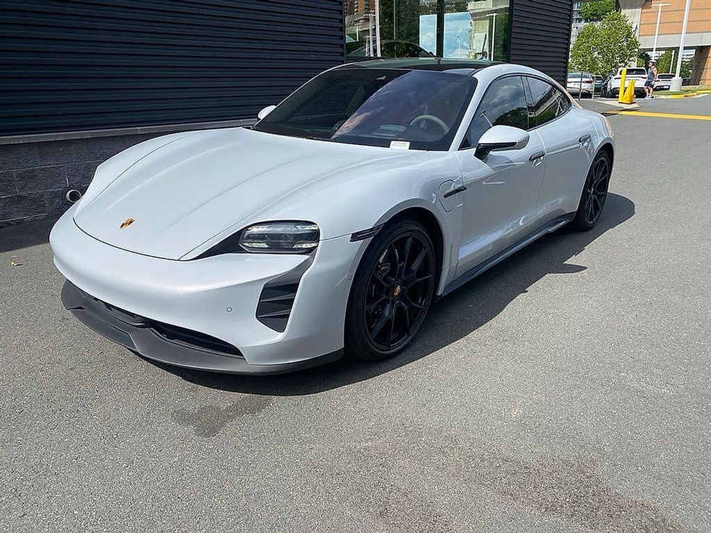 Thumbnail: 2023 Porsche Taycan - 1