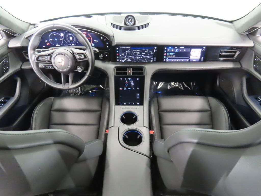 Thumbnail: 2023 Porsche Taycan - 14