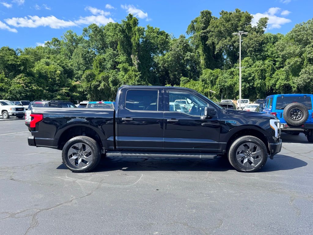 FordF-150 Lightning4