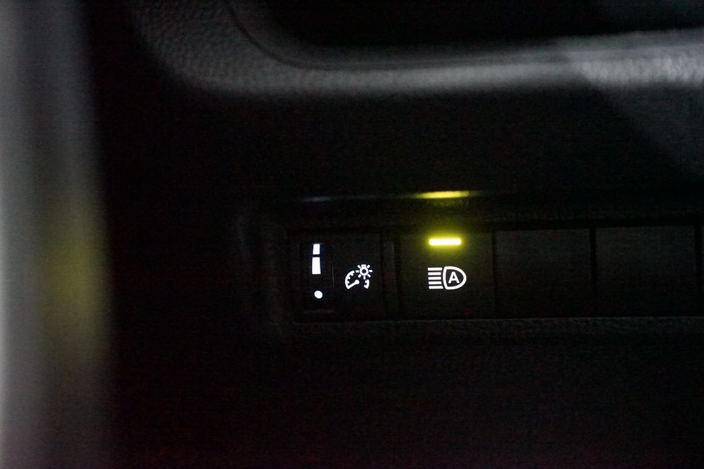 Thumbnail: 2024 Toyota RAV4 - 23