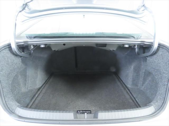 Thumbnail: 2026 Volkswagen Jetta - 28