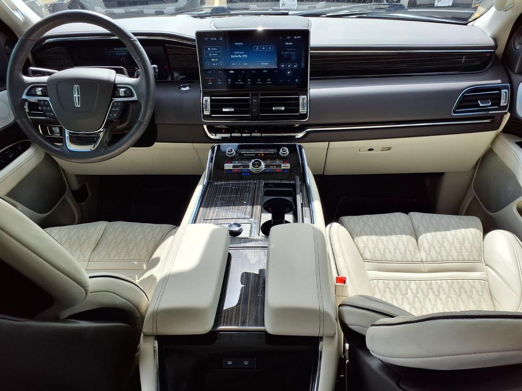 2024 Lincoln Navigator Black Label Black at Cook Ford