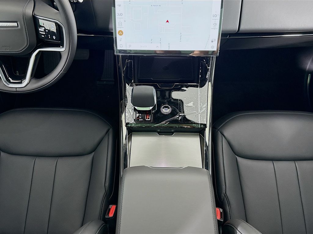 Thumbnail: 2026 Land Rover Range Rover Sport - 18