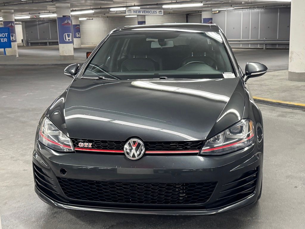 2016 Volkswagen Golf GTI SE 30