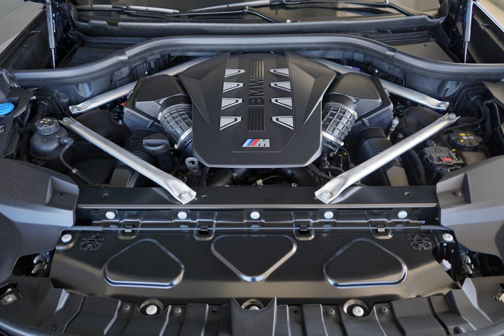 Thumbnail: 2026 BMW X7 - 22