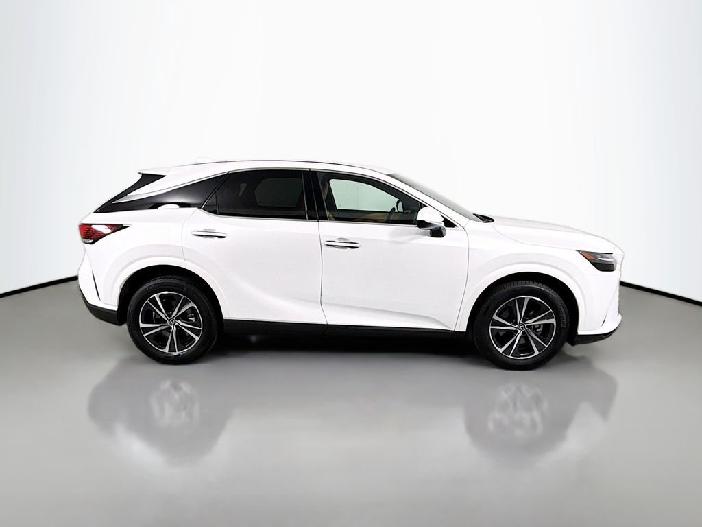 Thumbnail: 2025 Lexus RX - 4