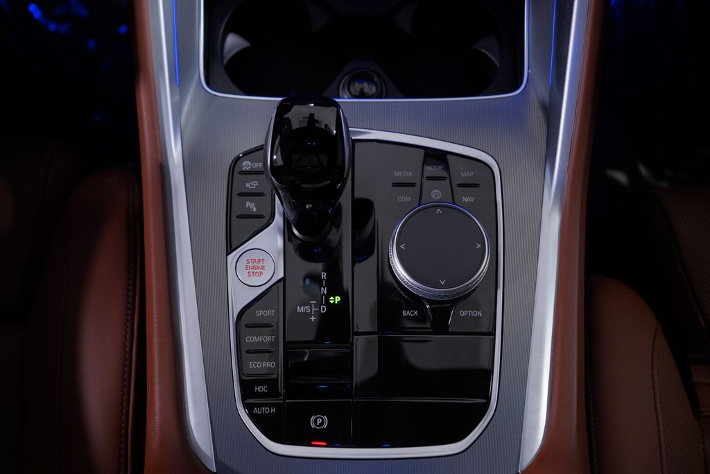Thumbnail: 2023 BMW X6 - 14