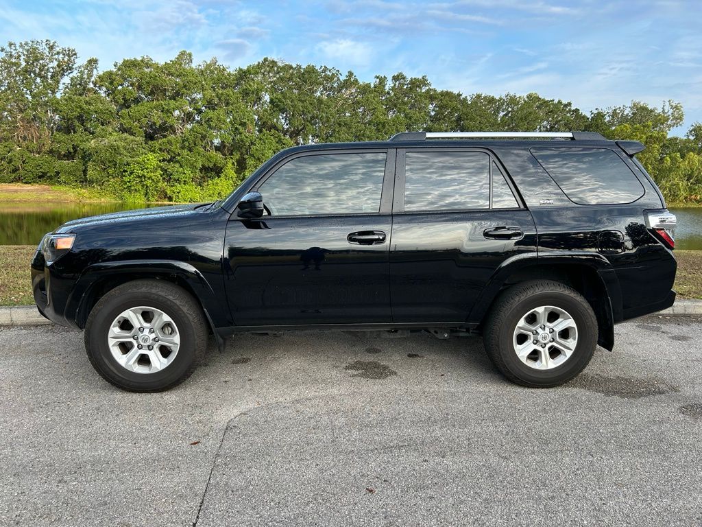 2024 Toyota 4Runner SR5 2