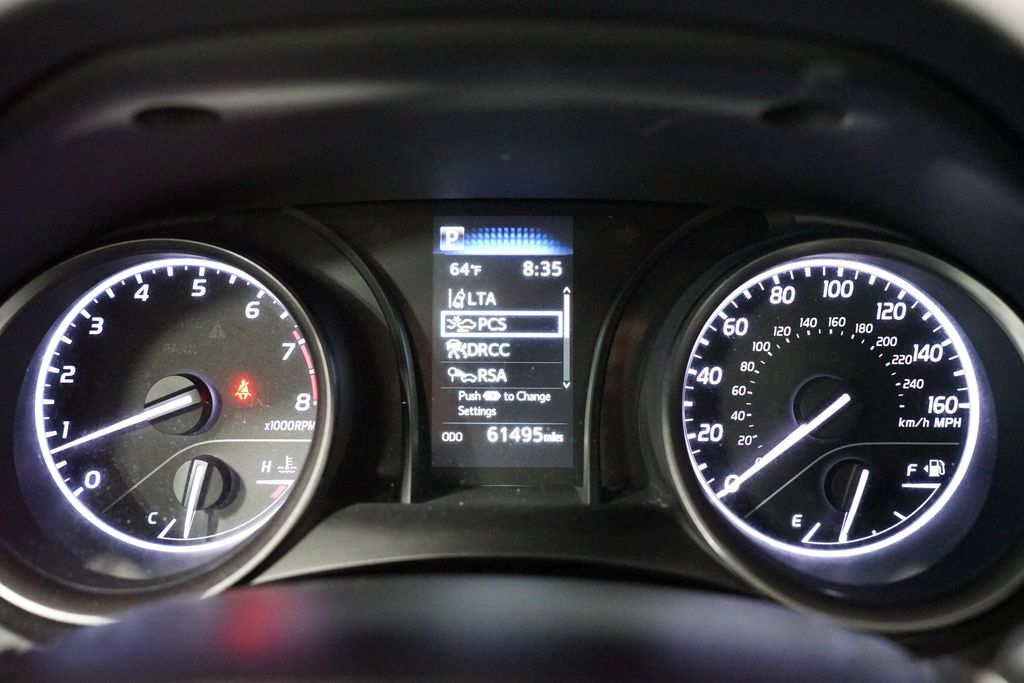 Thumbnail: 2023 Toyota Camry - 16