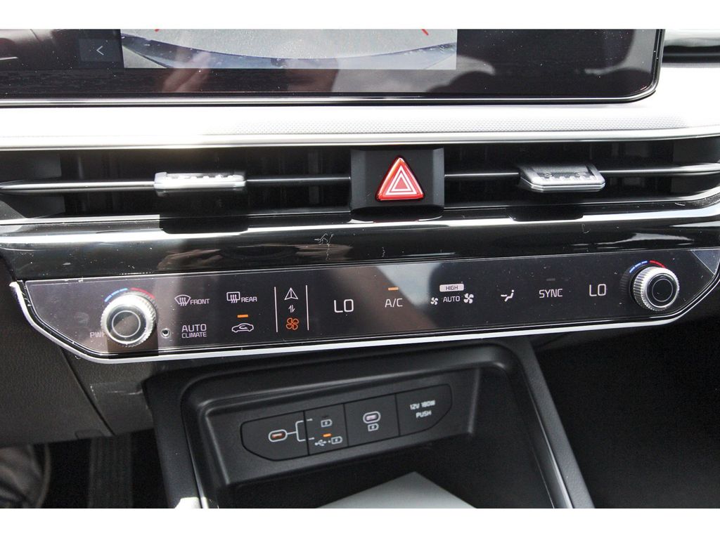New 2026 Kia K5 Sedan