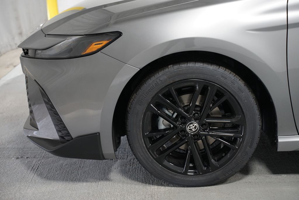 Thumbnail: 2026 Toyota Camry - 5