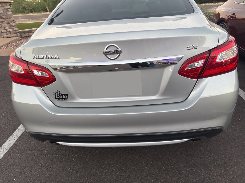 Thumbnail: 2016 Nissan Altima - 6