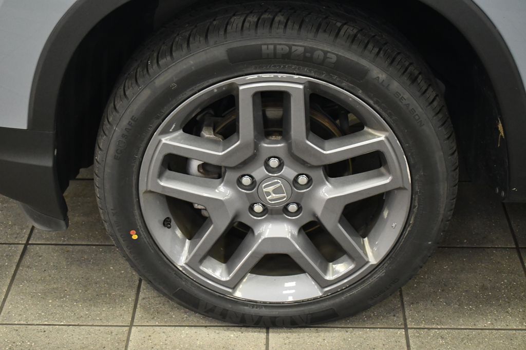 Thumbnail: 2023 Honda Passport - 14