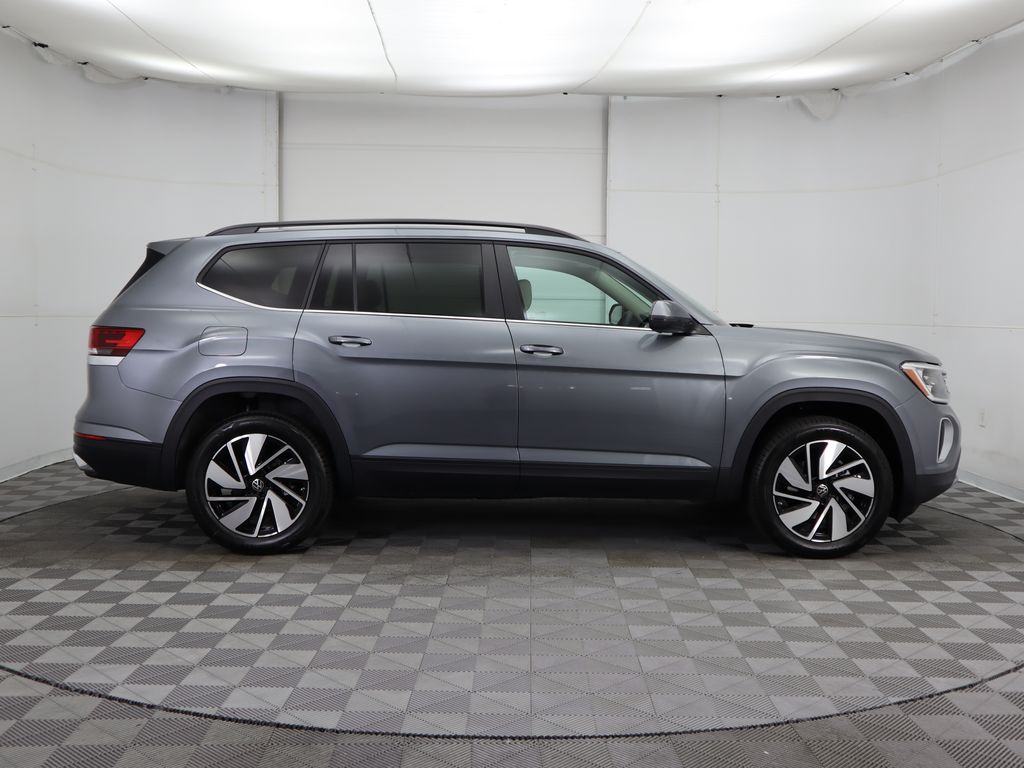 2024 Volkswagen Atlas SE 5