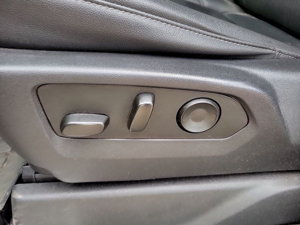 2023 GMC Sierra 1500 SLT Black at Brown Buick GMC