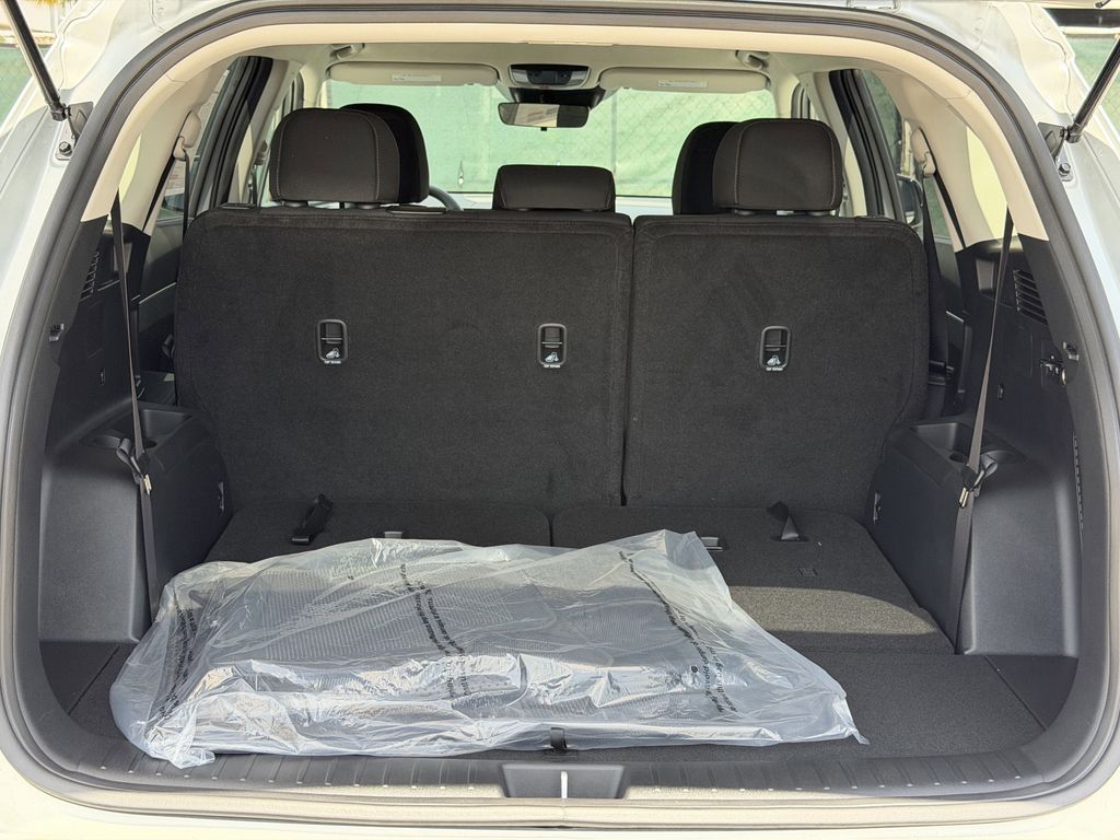 new 2026 Kia Sorento car, priced at $28,853