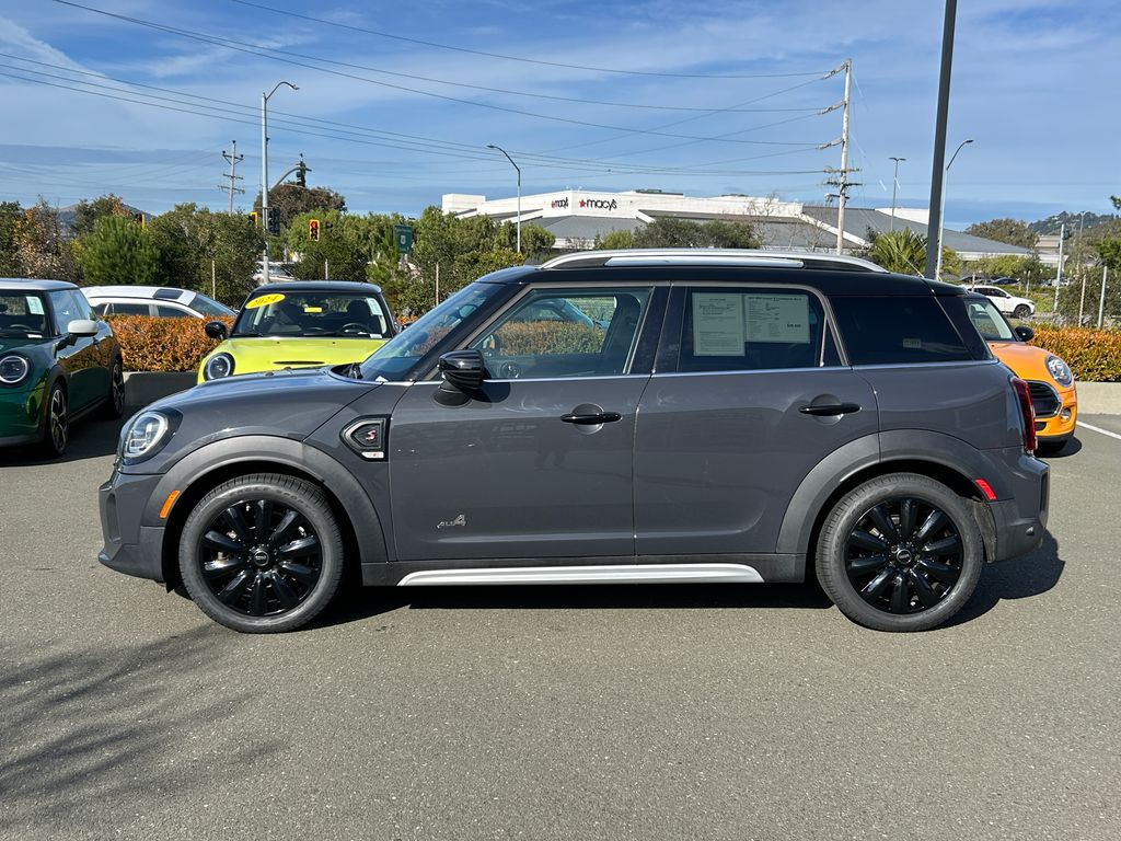 2021 MINI Cooper Countryman Signature 2