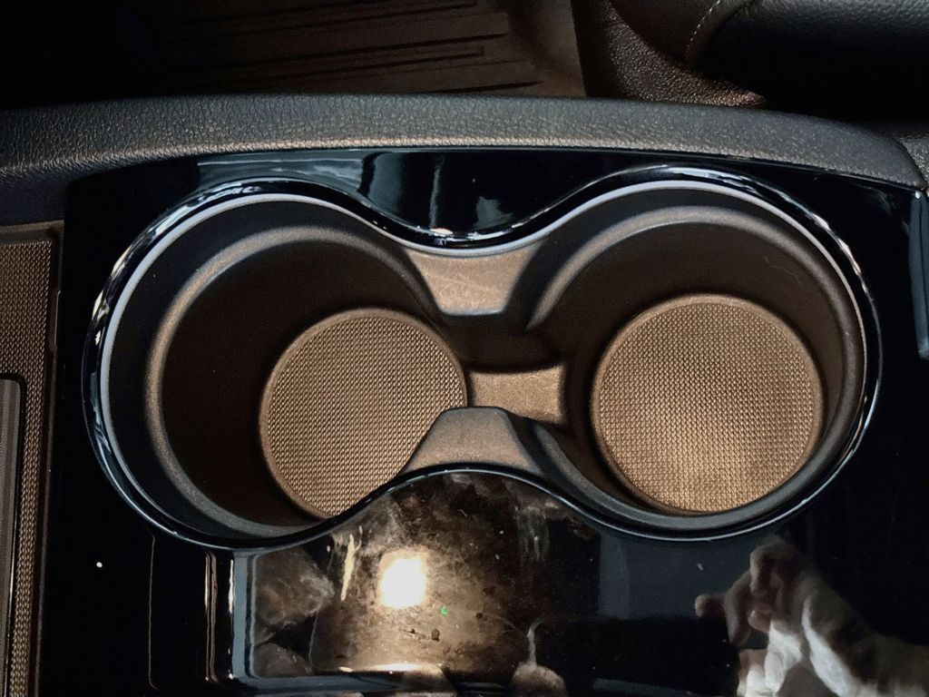 2021 Honda Passport Elite