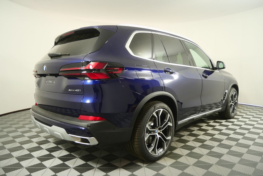 Thumbnail: 2026 BMW X5 - 3