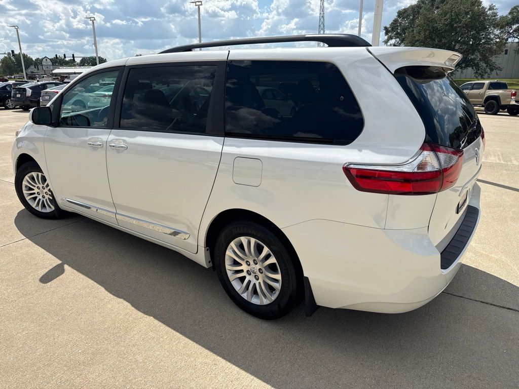 Used 2017 Toyota Sienna Van