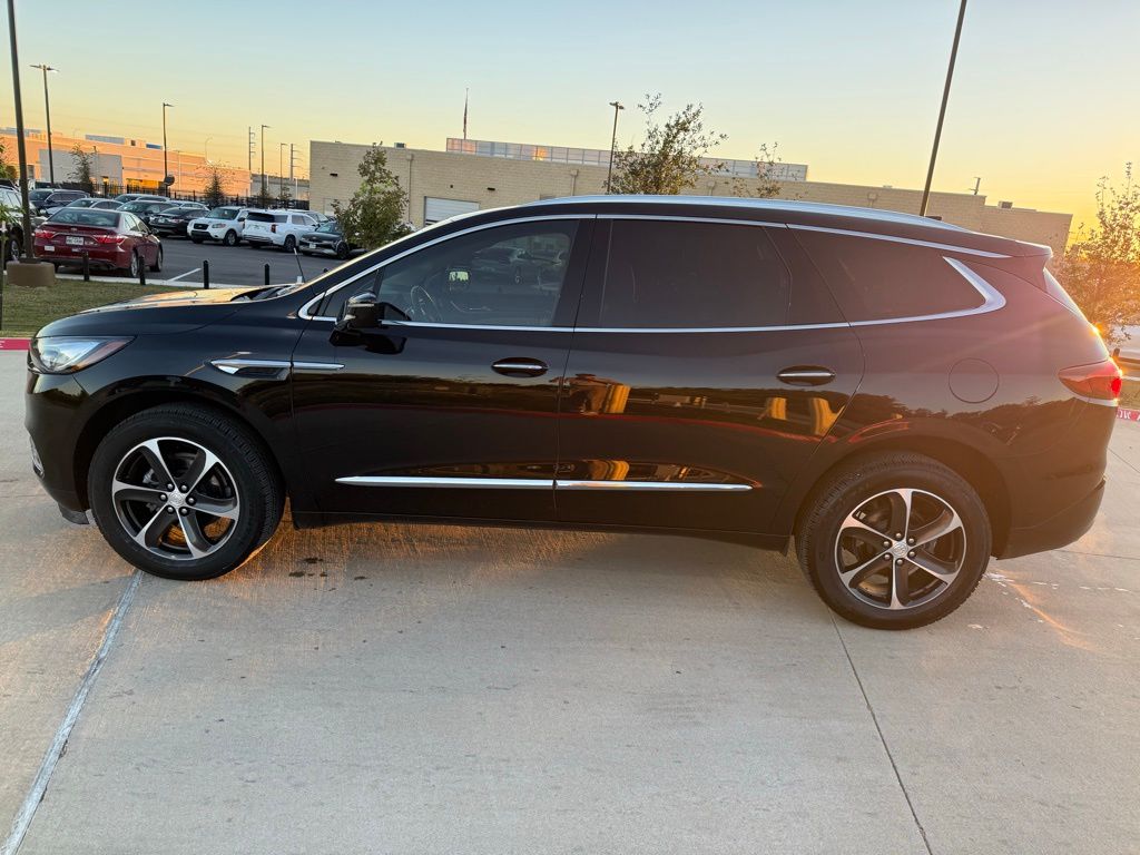 Thumbnail: 2021 Buick Enclave - 8