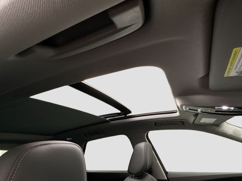 Thumbnail: 2025 Audi Q5 - 17